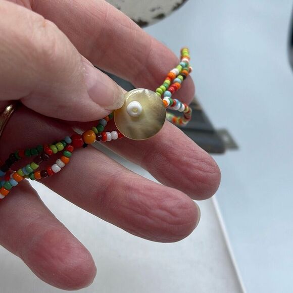 Artisan made tropical layered glass beaded necklace. - Picture 3 of 6